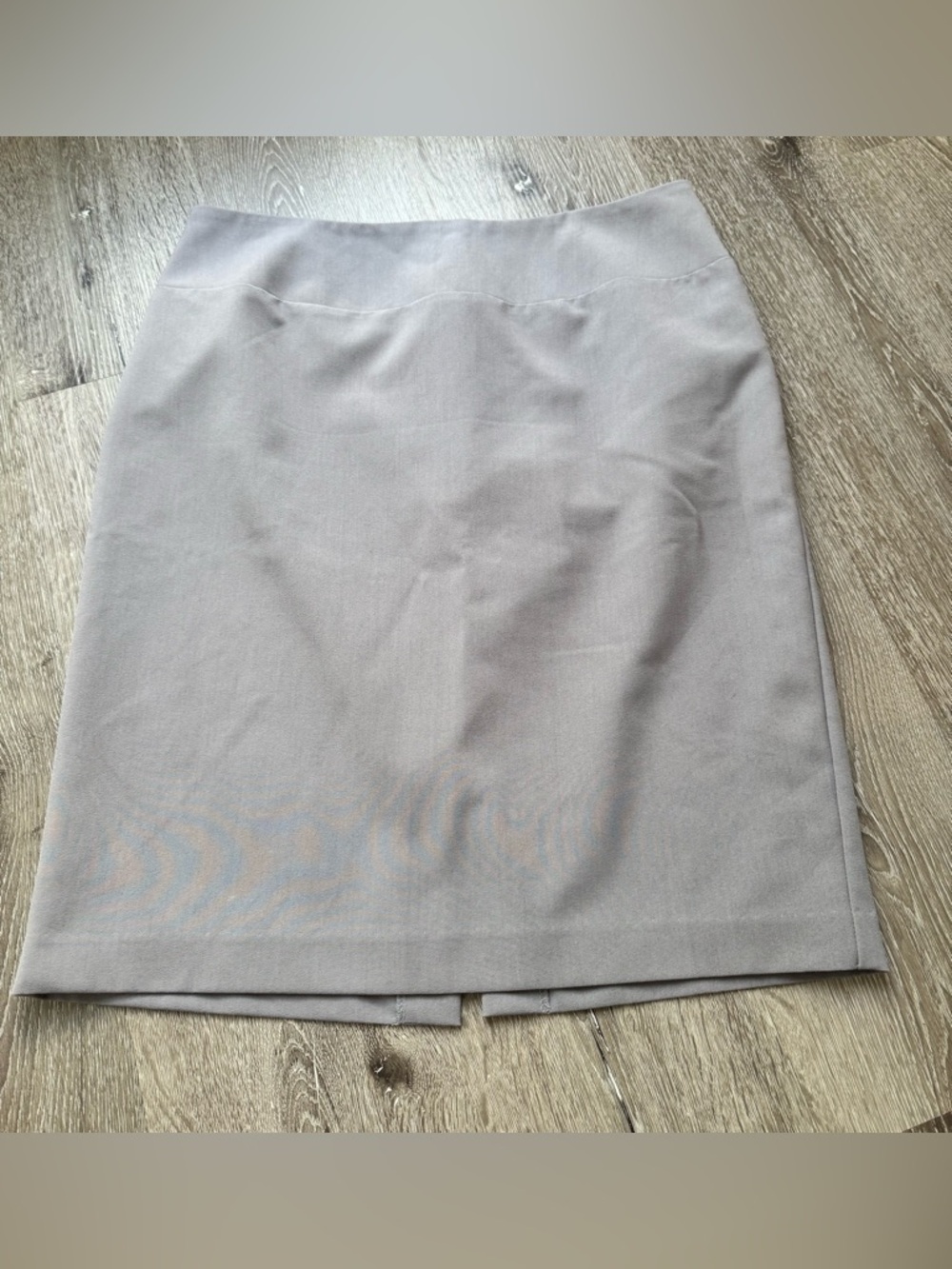 Ellen Tracy Gray Pencil Skirt Size 12 Knee Length Back Slit Work Office Career